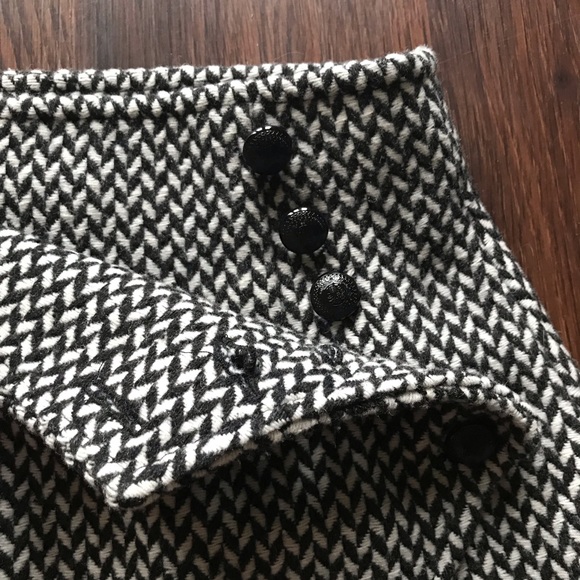 Chic One-of-a-kind Wool Wrap Skirt - Picture 3 of 7